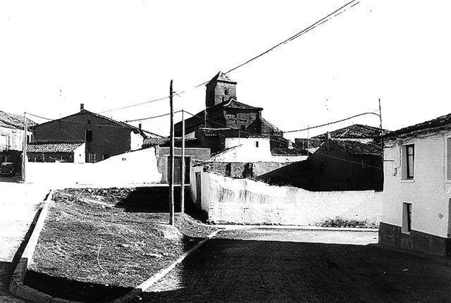 Foto del Corrillo del Templo de Mayorga en 1974