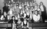 Foto del grupo que represento la corderada de Mayorga en 1972
