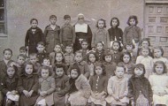Sor Dorotea y sus alumnos