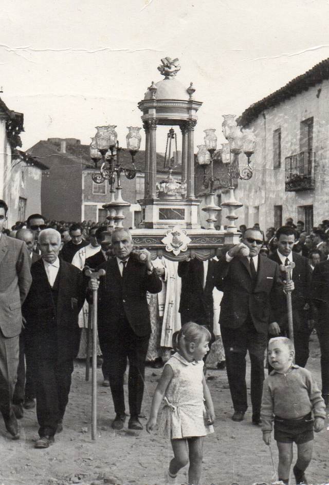 Foto de la procesión de Santo Toribio septiembre Mayorga
