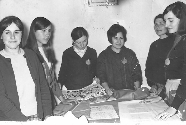Foto de costureras de Mayorga