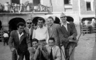 Foto de grupo en las fiestas de Mayorga