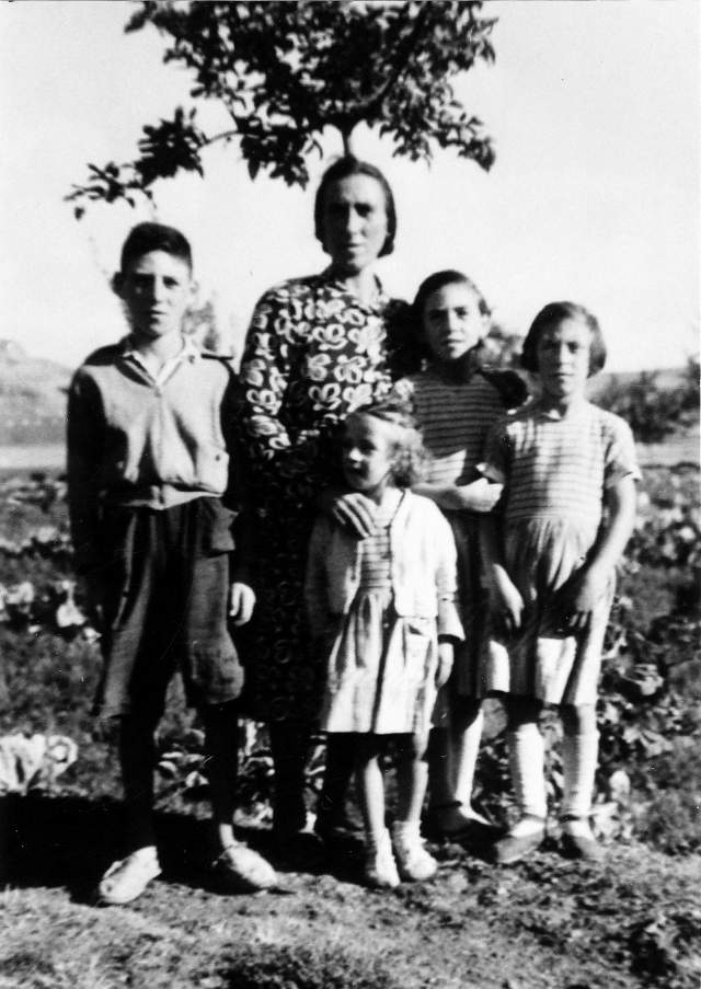 Foto de la familia Fernández de Mayorga