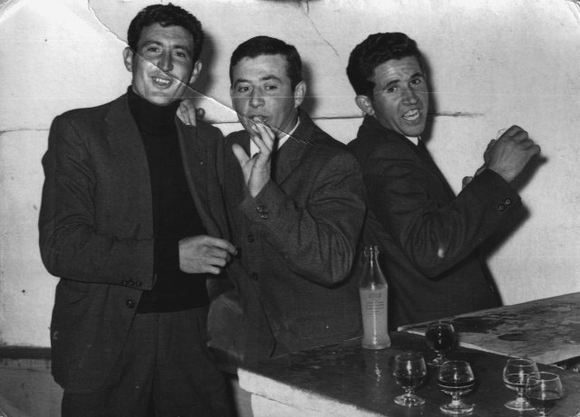 Foto de amigos en Mayorga 1966