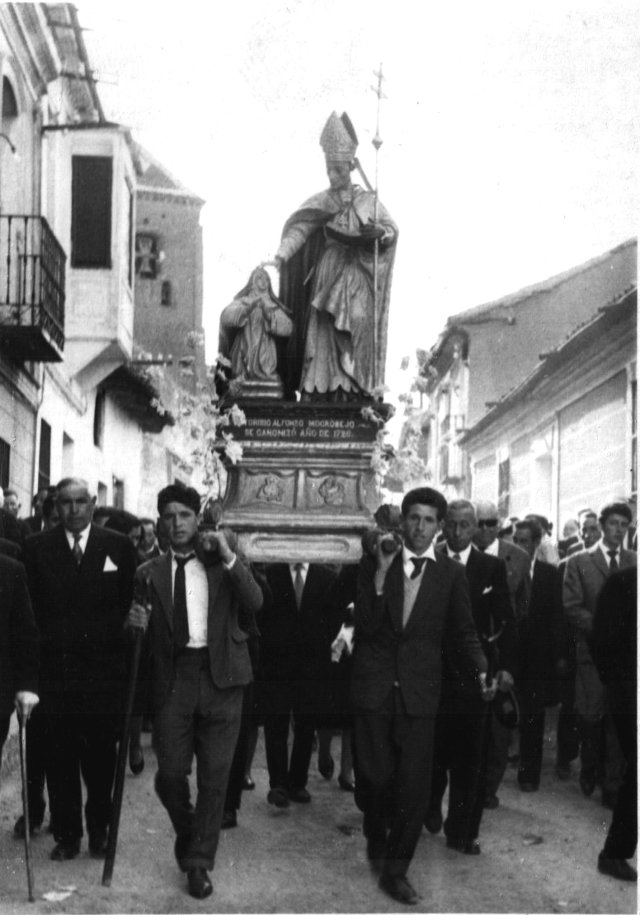 Foto de la procesión de Santo Toribio de Mayorga en 1969