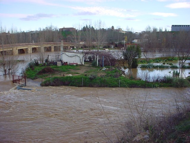 Riada Cea Mayorga 2002