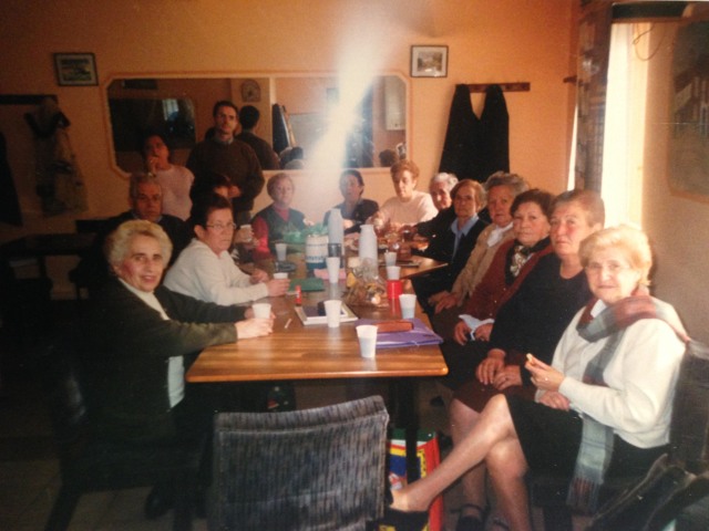 Foto de mujeres en Mayorga en el 2006