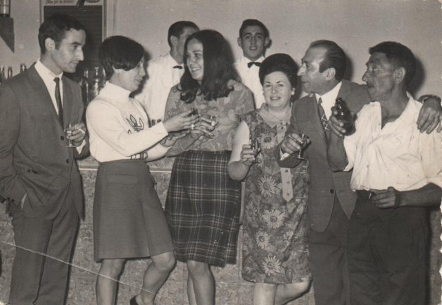 Pandilla en el Bar Central Mayorga 1968