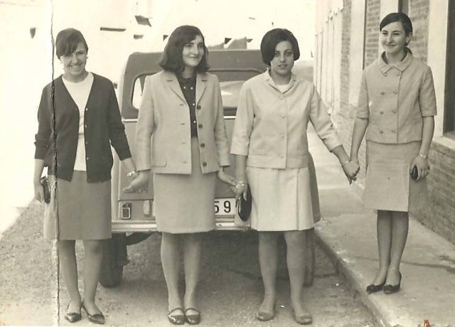 Chicas en Mayorga 1965