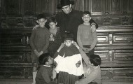 Don Juvenino con la juventud de Mayorga 1959