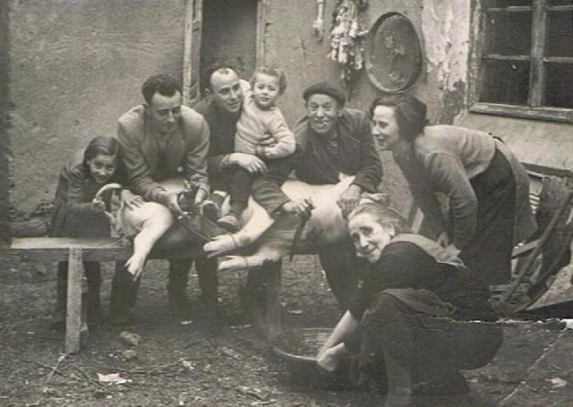 Foto de la matanza en Mayorga. Familia García San Miguel con sus tres hijos 1968