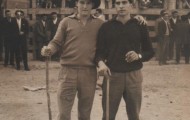 Amigos en plaza toros Mayorga