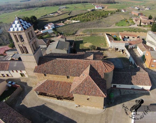Foto aérea Iglesia Santa María de Arbas Mayorga
